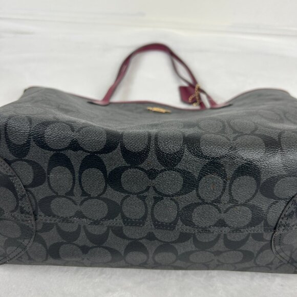 Coach Signature Canvas 5696 City Tote Bag In IM/Brown/Black Cherry-Large - Picture 6 of 16
